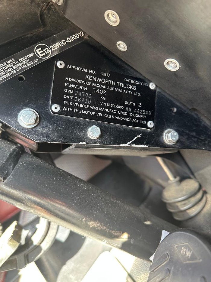 2010 Kenworth T402 Special Build See Spec Cond Hyd $72275+Gst KENWORTH T402 DAY CAB