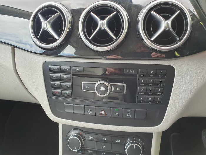 2013 Mercedes-Benz B-Class B180 BlueEFFICIENCY W246 Jupiter Red