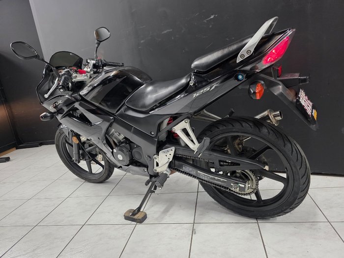 2007 Honda CBR125R Black
