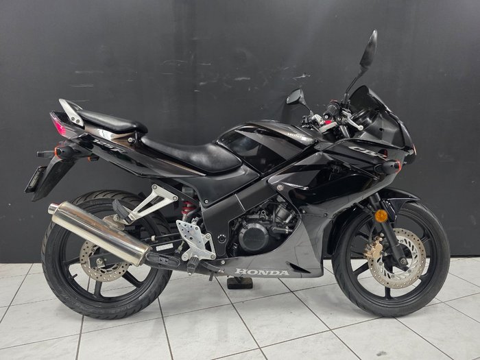 2007 Honda CBR125R Black