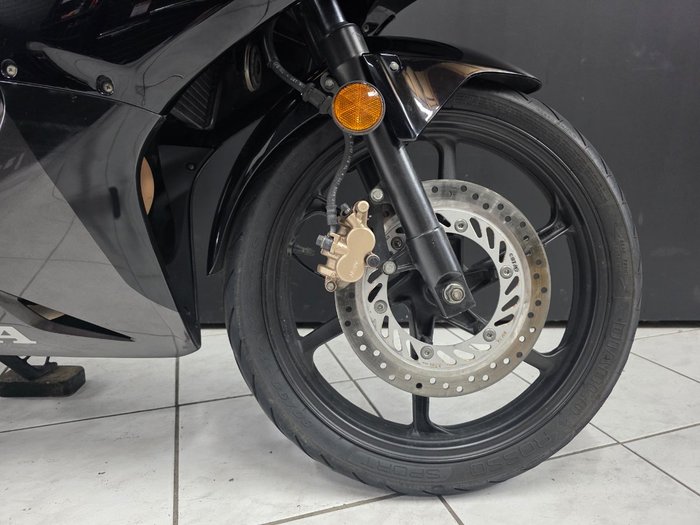 2007 Honda CBR125R Black