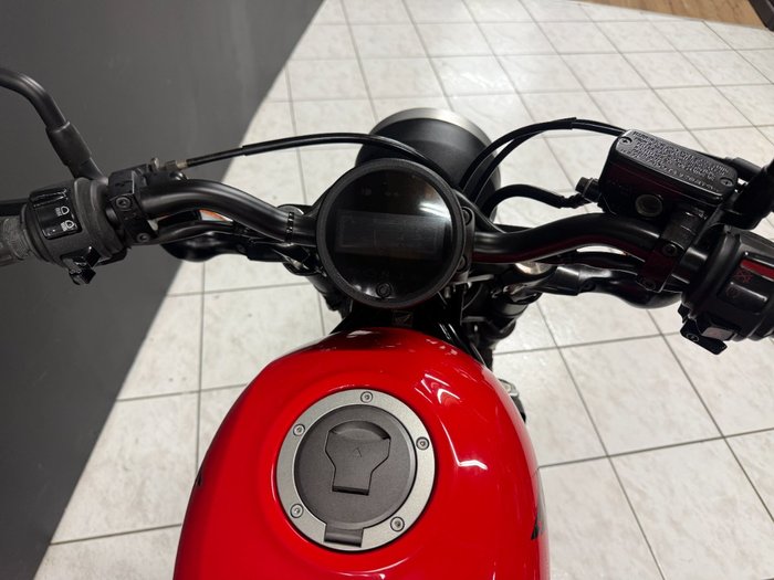 2017 Honda CMX500 Red