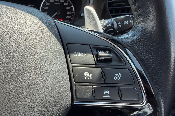 2020 Mitsubishi Outlander LS