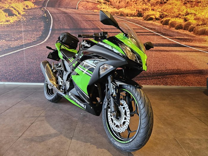 2017 Kawasaki Ninja 300 ABS (EX300B) Ninja Green