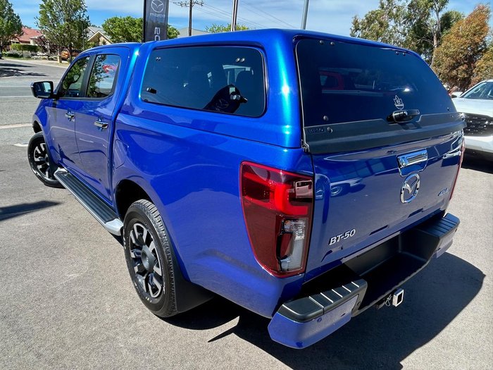 2024 Mazda BT-50 GT