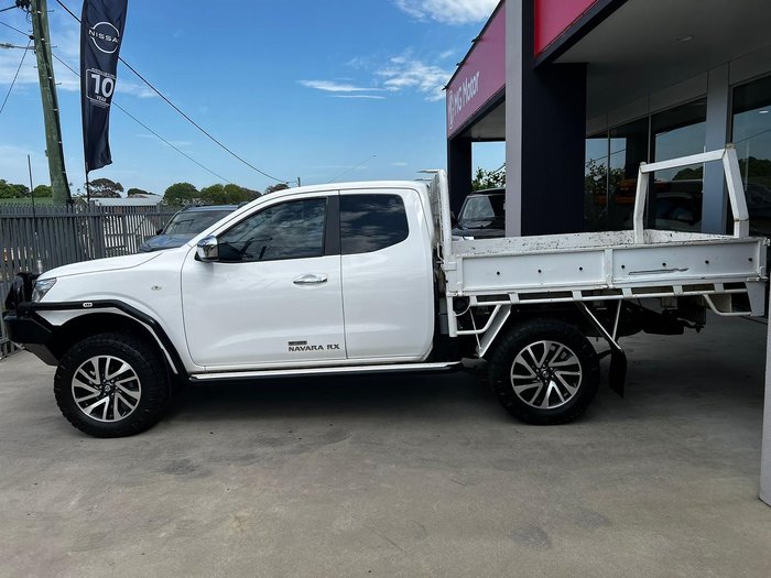 2015 Nissan Navara RX