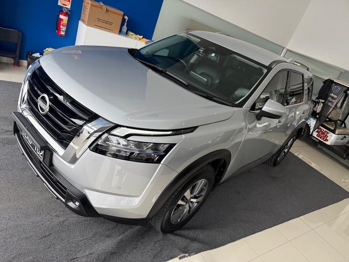 2023 Nissan Pathfinder Ti