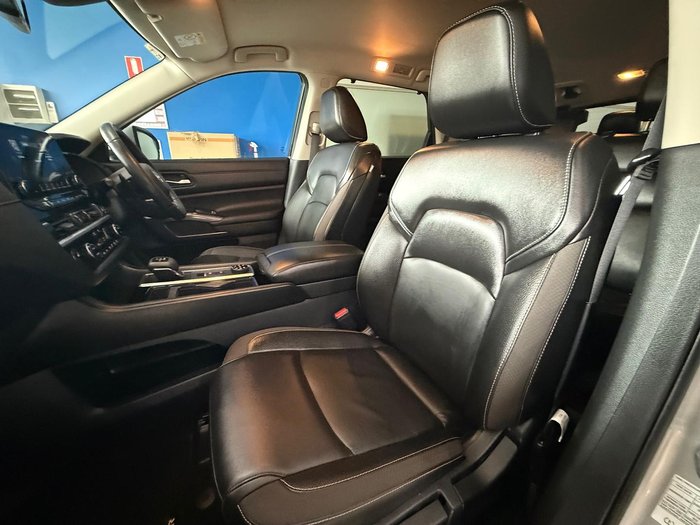 2023 Nissan Pathfinder Ti