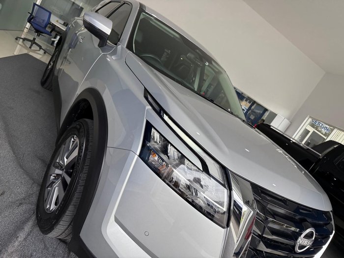 2023 Nissan Pathfinder Ti