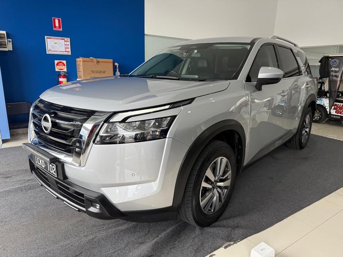 2023 Nissan Pathfinder Ti