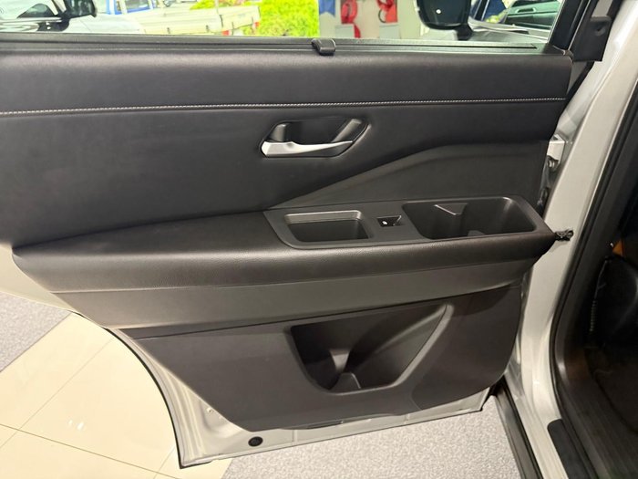 2023 Nissan Pathfinder Ti