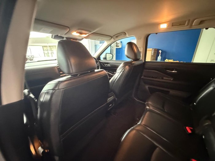 2023 Nissan Pathfinder Ti