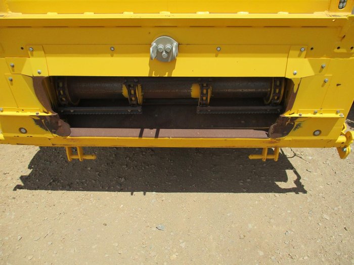 2021 New Holland Cr8.90 Yellow