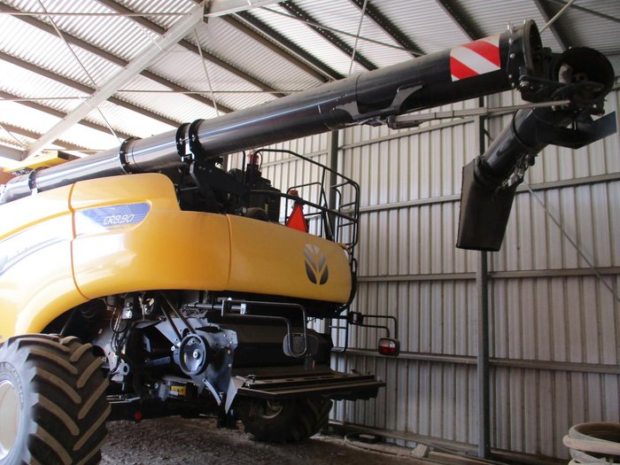 2021 New Holland Cr8.90 Yellow