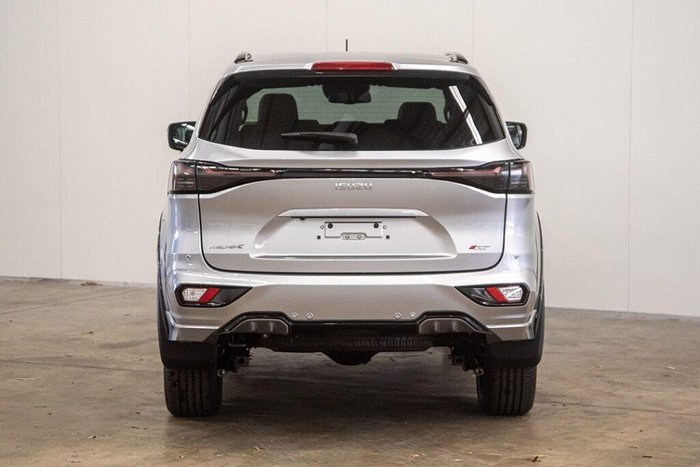 2025 Isuzu MU-X X-TERRAIN