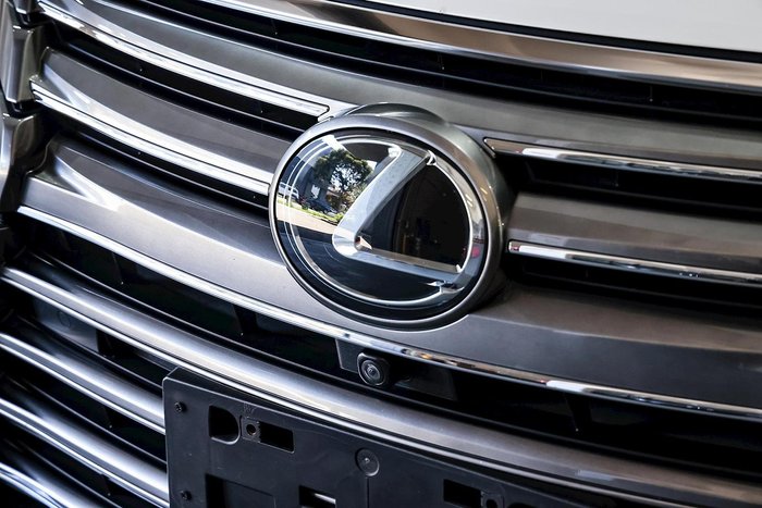 2017 Lexus LX 570 URJ201R 4X4 Dual Range White Pearl