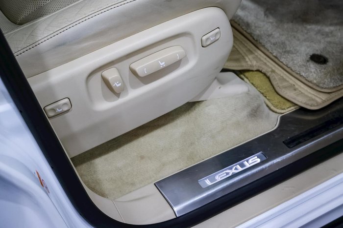 2017 Lexus LX 570 URJ201R 4X4 Dual Range White Pearl