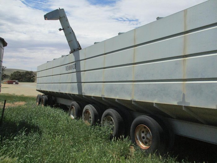2010 Vennings Mother Bin