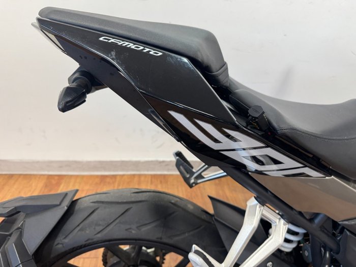 2021 CFMoto 300 NK ABS BLACK