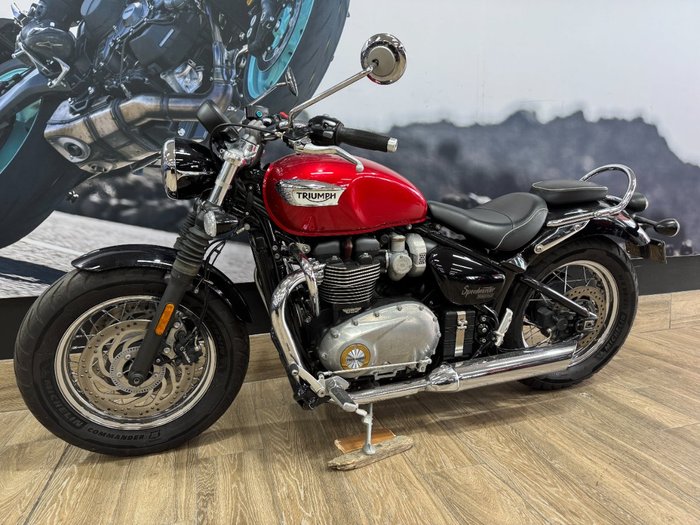 2018 Triumph SPEEDMASTER RED