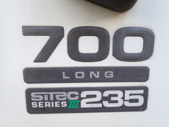 2015 ISUZU FSR 700 WHITE