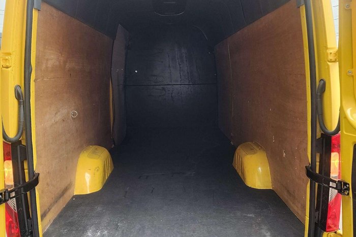 2019 Mercedes-Benz Sprinter 314CDI VS30 Broom Yellow