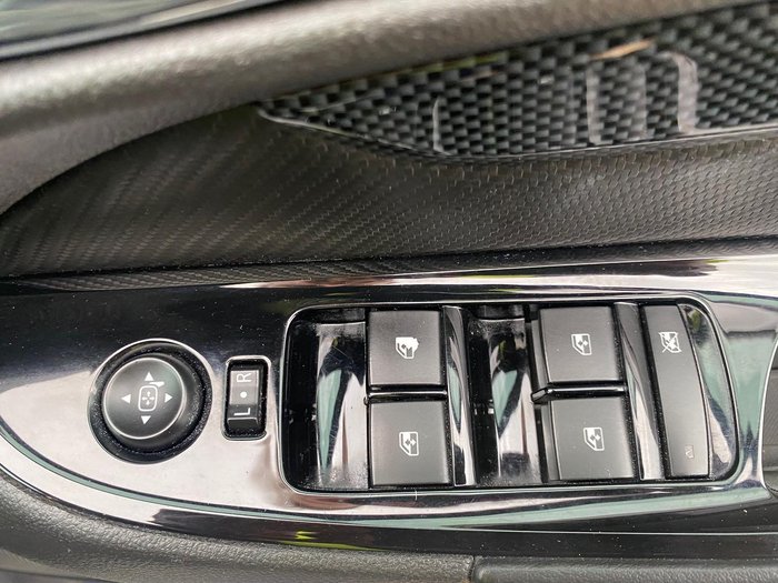 2017 Holden Commodore SV6