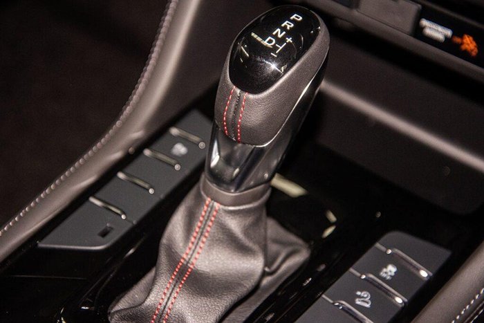 2025 Isuzu MU-X X-TERRAIN