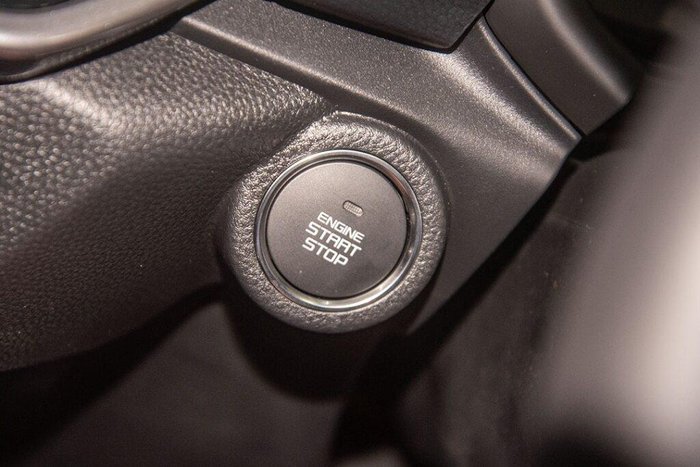 2025 Isuzu MU-X X-TERRAIN