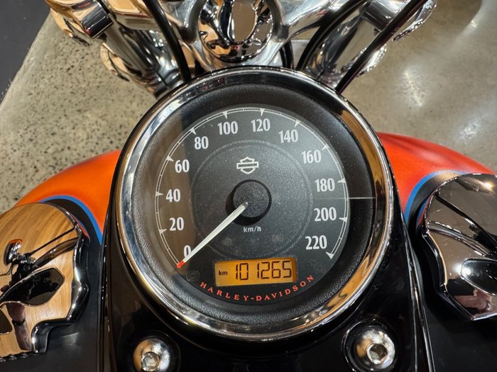 2017 Harley-davidson FXDWG WIDE GLIDE Black