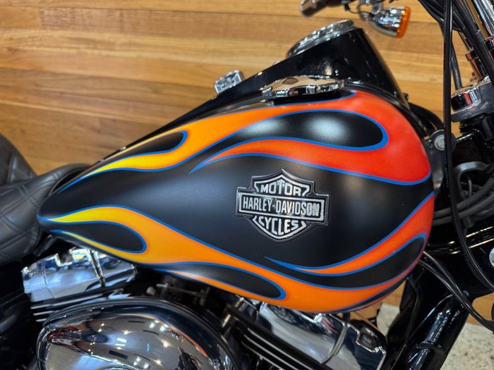 2017 Harley-davidson FXDWG WIDE GLIDE Black