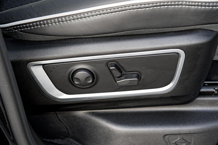 2025 RAM 1500 Laramie Sport Hurricane SO RamBox