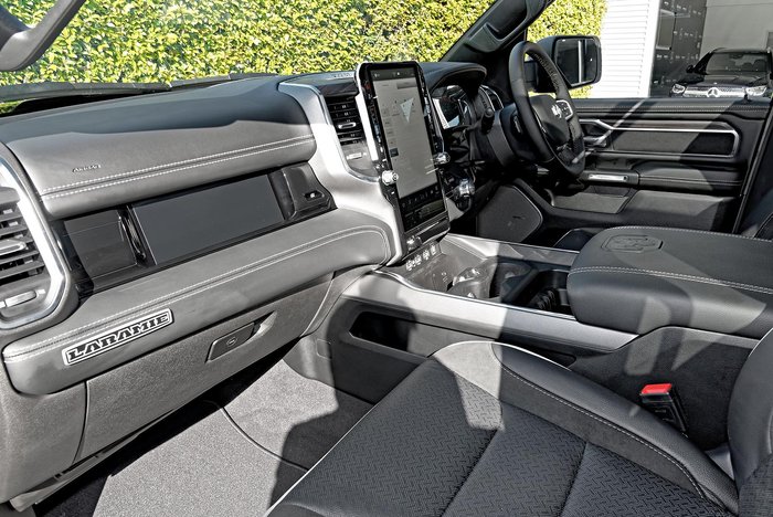 2025 RAM 1500 Laramie Sport Hurricane SO RamBox