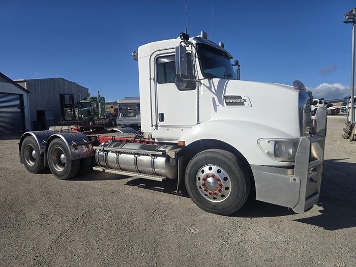 2015 Kenworth T409
