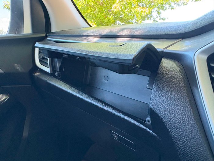 2021 Isuzu D-MAX LS-M