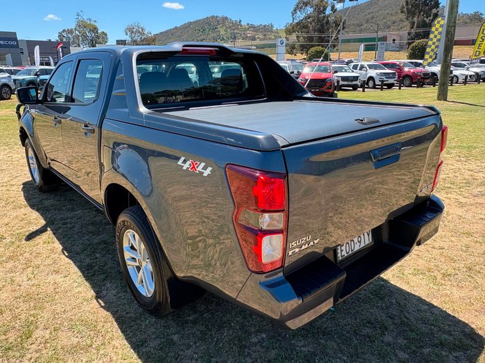 2021 Isuzu D-MAX LS-M