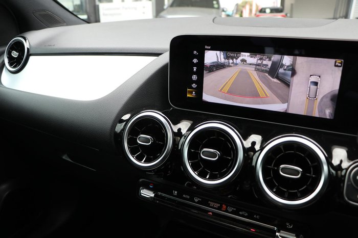 2019 Mercedes-Benz B-Class B180