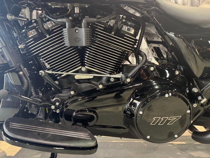 2025 Harley-davidson FLTRX ROAD GLIDE (117) Vivid Black