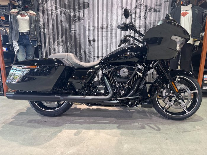 2025 Harley-davidson FLTRX ROAD GLIDE (117) Vivid Black