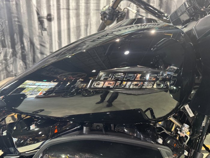 2025 Harley-davidson FLTRX ROAD GLIDE (117) Vivid Black