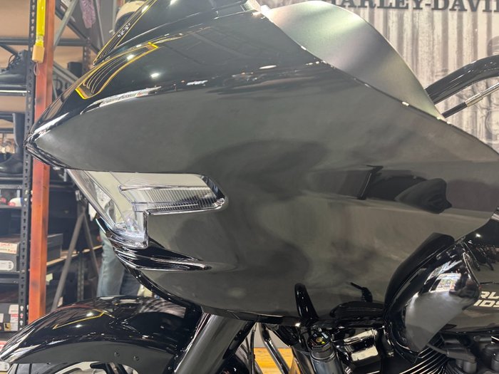 2025 Harley-davidson FLTRX ROAD GLIDE (117) Vivid Black