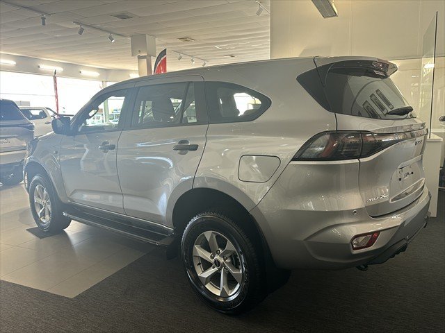 2025 ISUZU MU-X LS-M