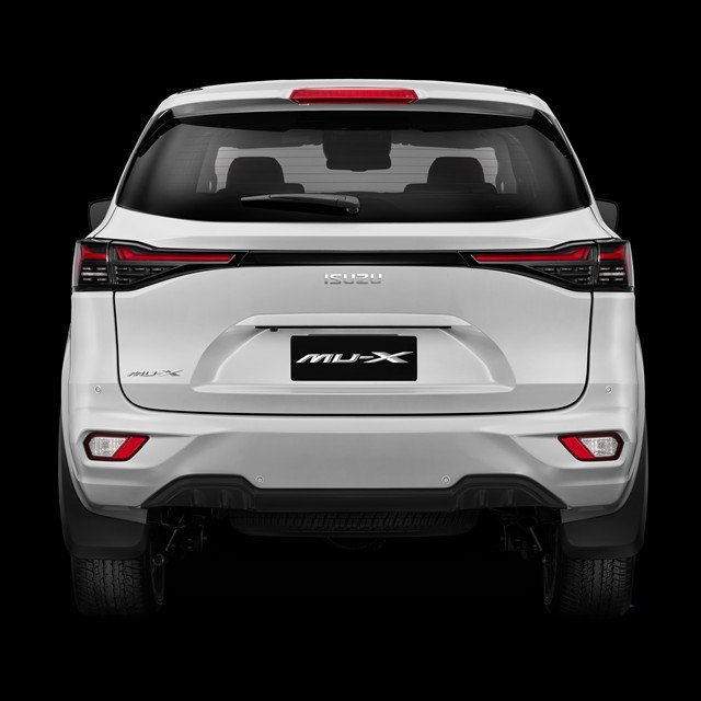 2025 ISUZU MU-X LS-M MU-X MY25.5 4 x 4 LSM 2.2L AT Mineral White