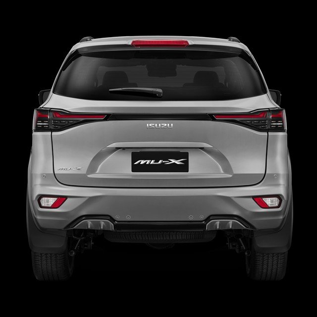 2025 ISUZU MU-X LS-T