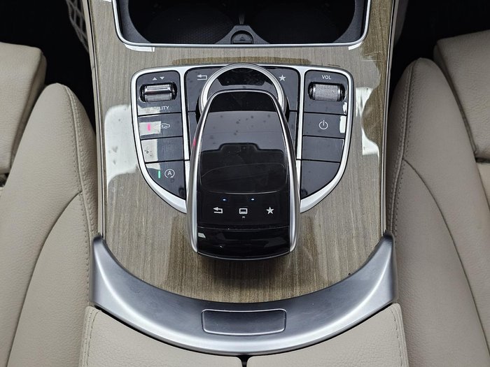 2015 Mercedes-Benz C-Class C250 BlueTEC