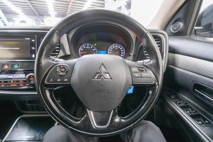 2016 Mitsubishi Outlander LS