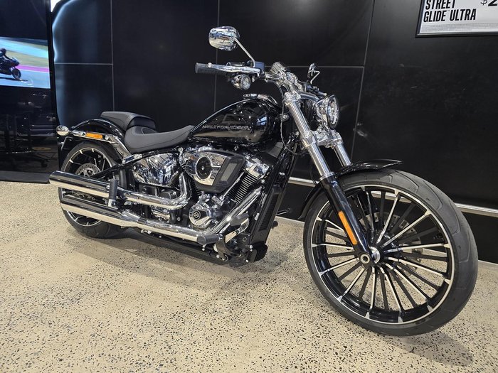 Harley-Davidson Breakout 117 (FXBR) Softail