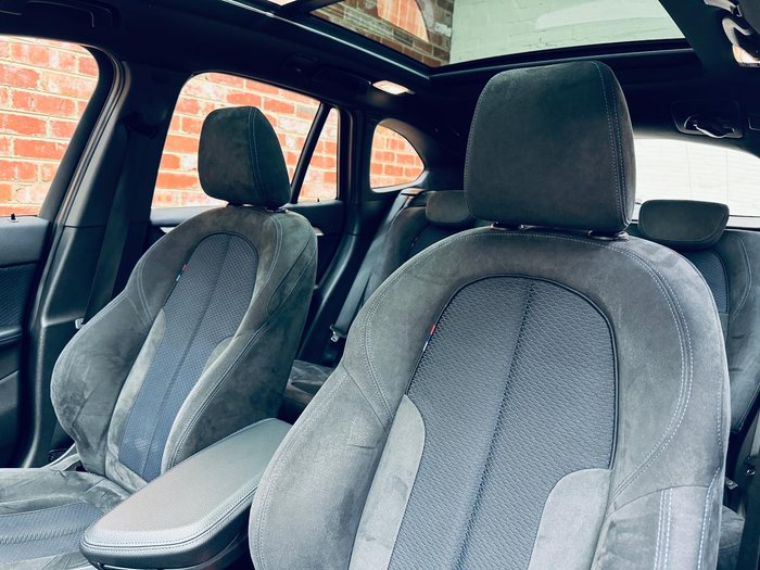 2017 BMW X1 sDrive18d F48 Black