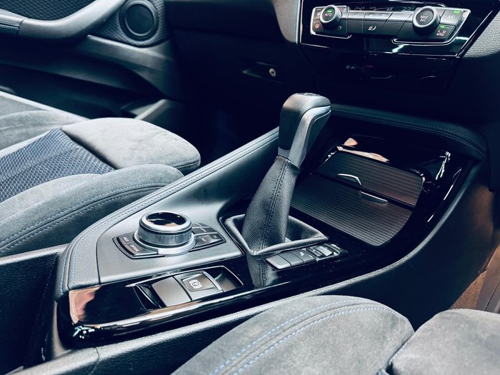 2017 BMW X1 sDrive18d F48 Black