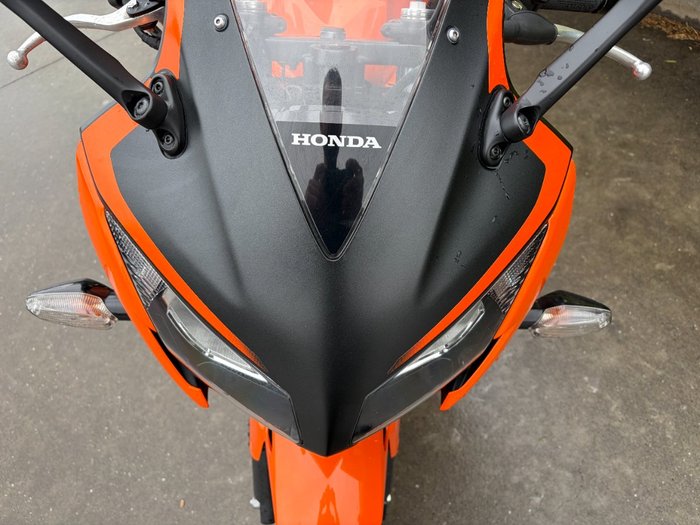2016 Honda CBR300R S.E.